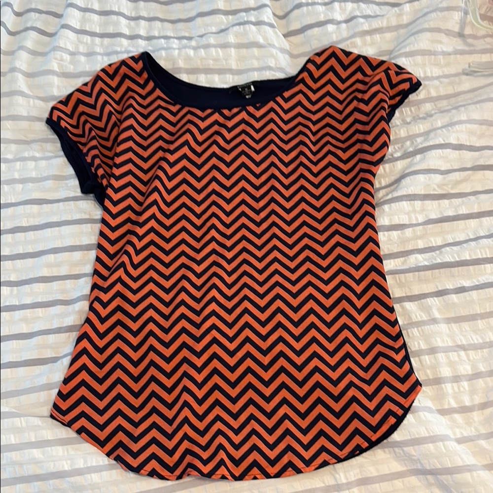 Espresso Zigzag Top in Orange and Navy